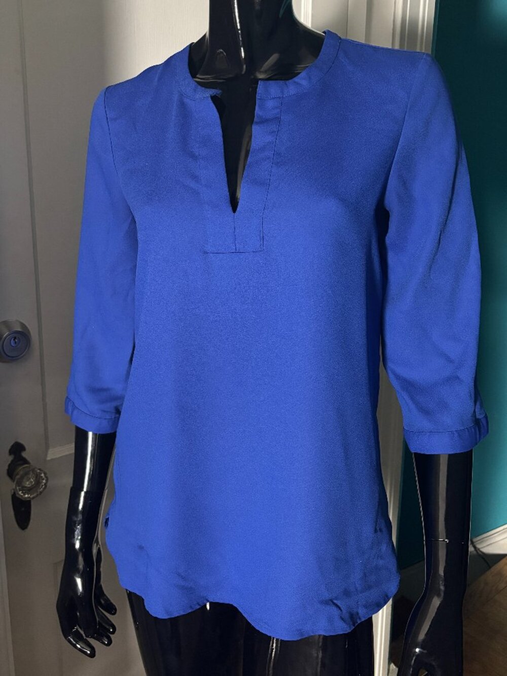 Adrienne Vittadini Royal Blue Split Neck Blouse Women's | Size US Small